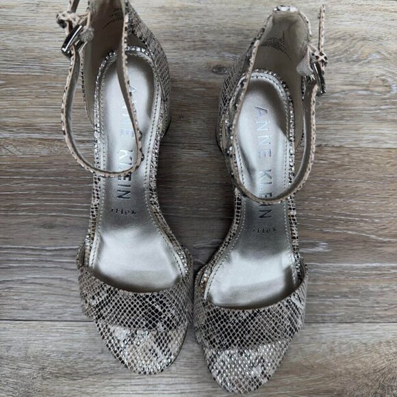 Anne Klein West Snakeskin Ankle Strap Heeled Sandals Women's Size 8 - Picture 2 of 8